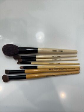 Bobbi Brown Makeup Brush Set - 7 Piece $297 value!